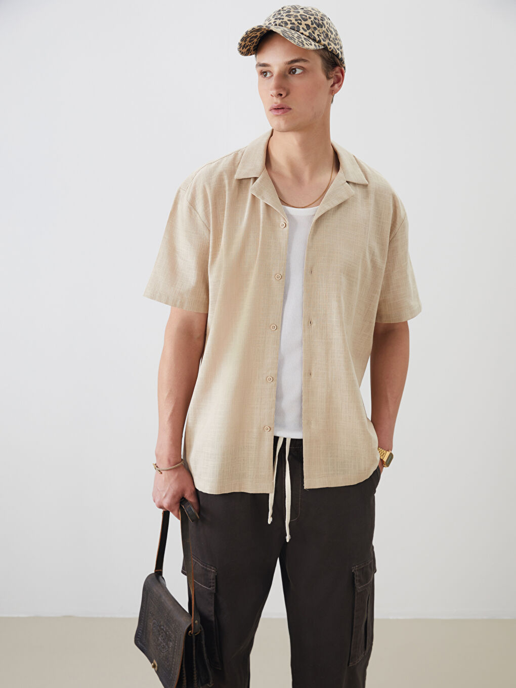 Regular Fit Resort Collar Short Sleeve Men's Shirt