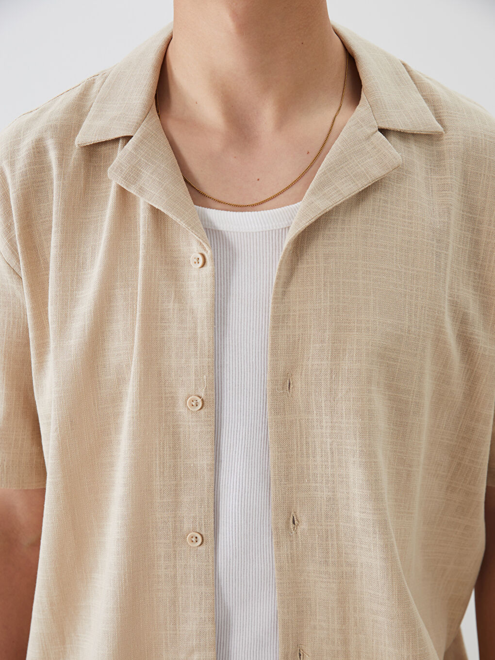 Regular Fit Resort Collar Short Sleeve Men's Shirt-2