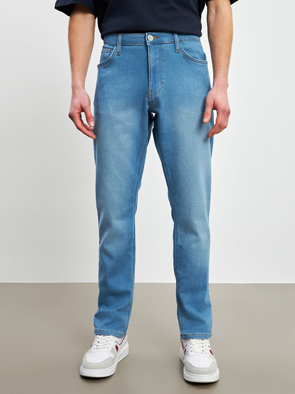 750 Slim Fit Men's Jeans-1