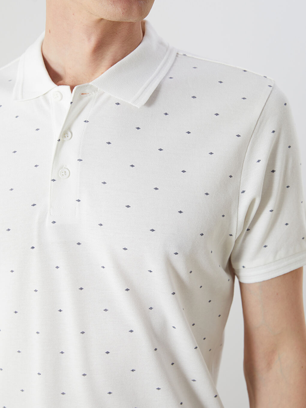 Ekru Büyük Beden Polo Yaka Desenli Pike Erkek Tişört-5