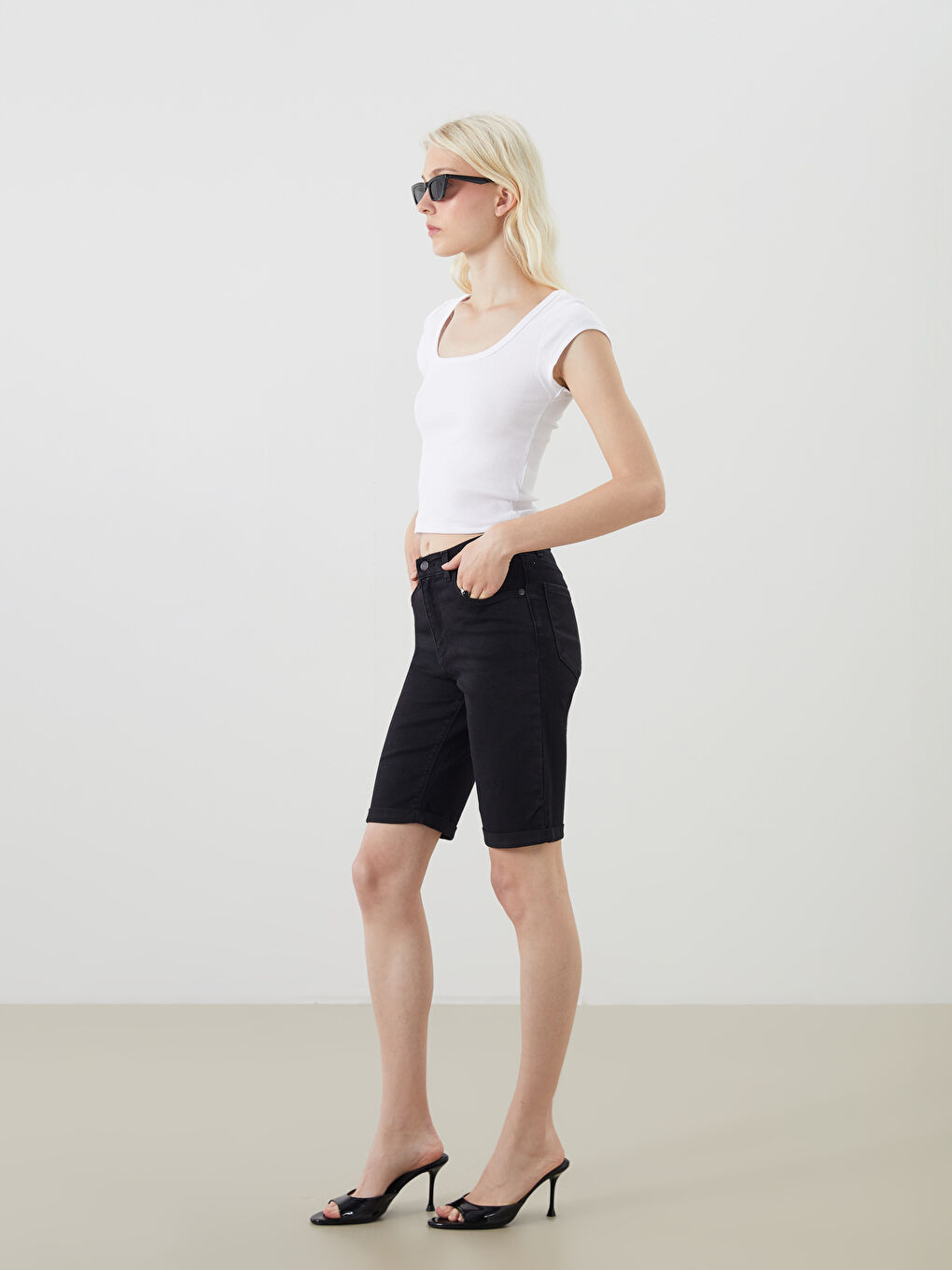 LCW Jeans Slim Fit Women's Denim Shorts -S5KD45Z8-327