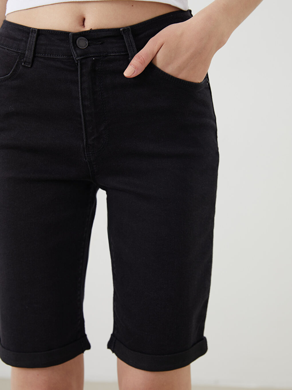 LCW Jeans Slim Fit Women's Denim Shorts -S5KD45Z8-327