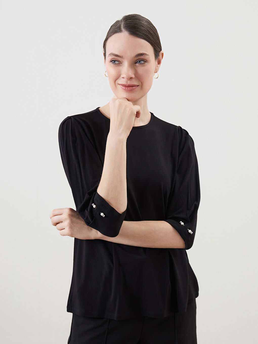 Siyah Bisiklet Yaka Kadın Bluz