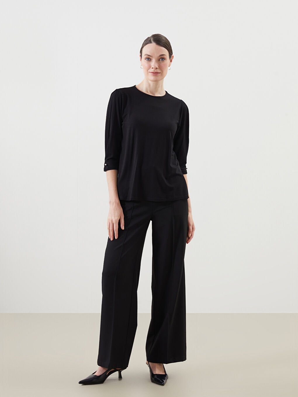 Siyah Bisiklet Yaka Kadın Bluz-1