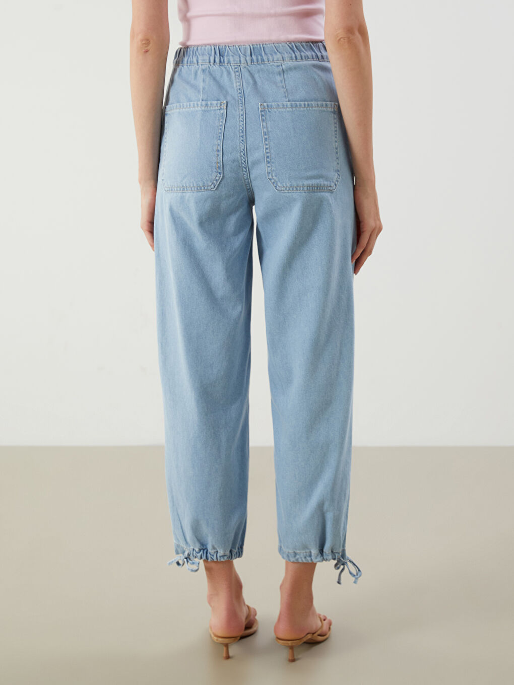 İndigo Beli Lastikli Jogger Kadın Jean Pantolon-3