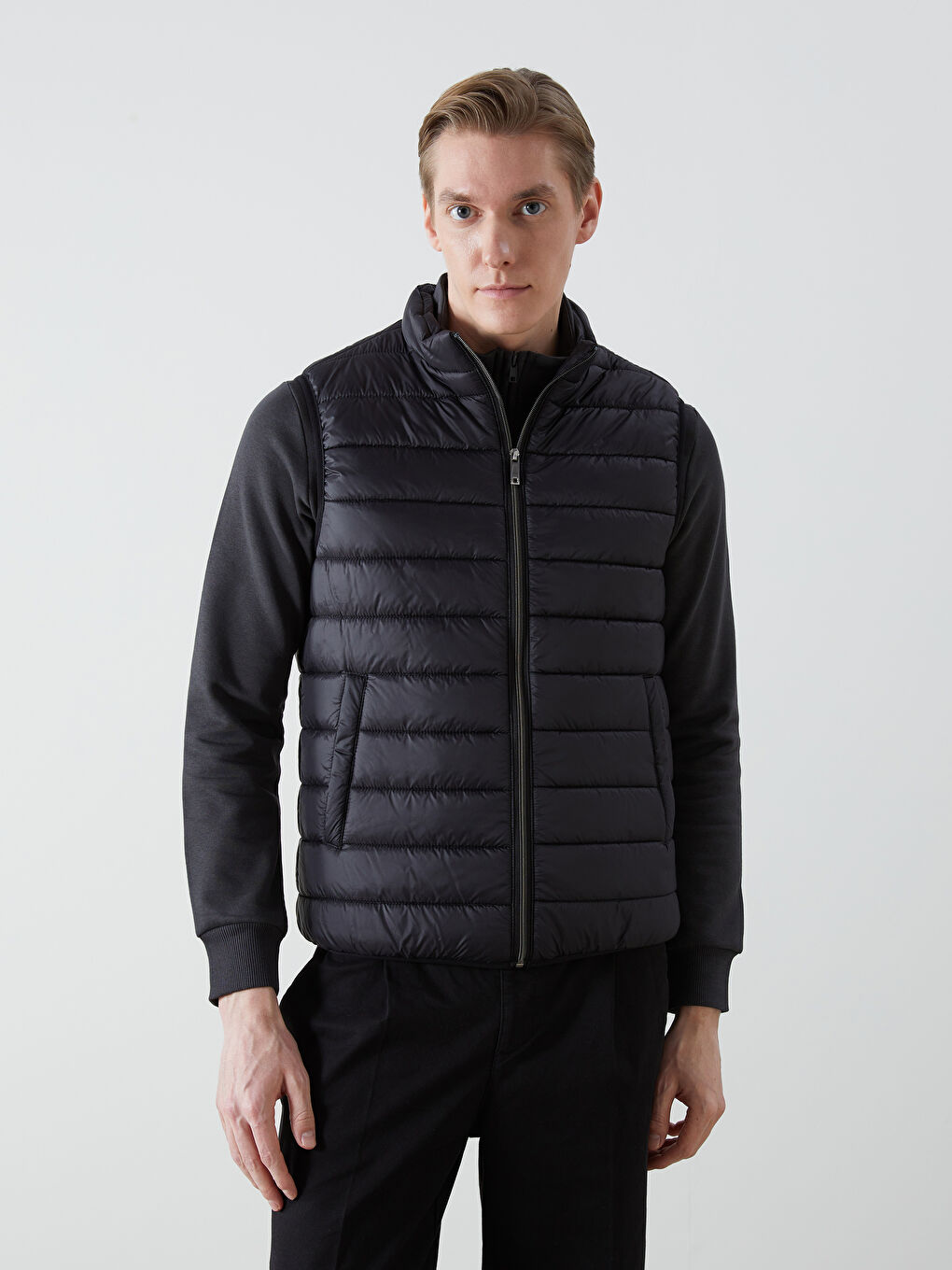 Siyah Standart Kalıp Dik Yaka Erkek Şişme Yelek