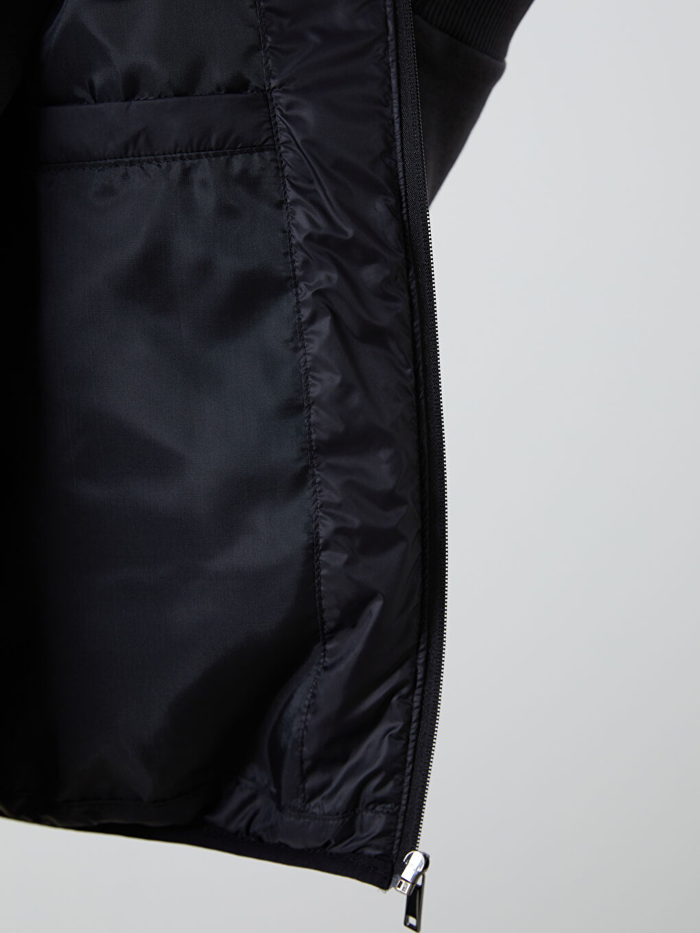 Siyah Standart Kalıp Dik Yaka Erkek Şişme Yelek-8