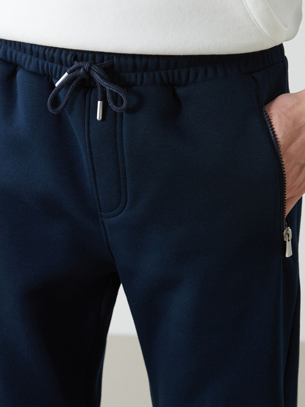 پانتۆڵی ئارەقە فیتی ئاسایی بۆ پیاوان-2