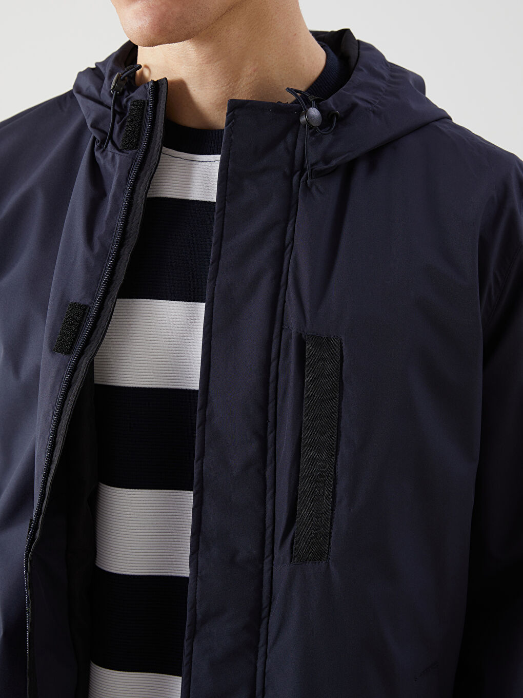 LCWAIKIKI Classic Standard Fit Hooded Men's Coat -W53135Z8-RFD
