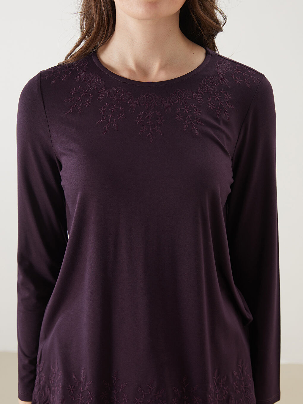 Mürdüm Bisiklet Yaka Nakışlı Kadın Bluz-2