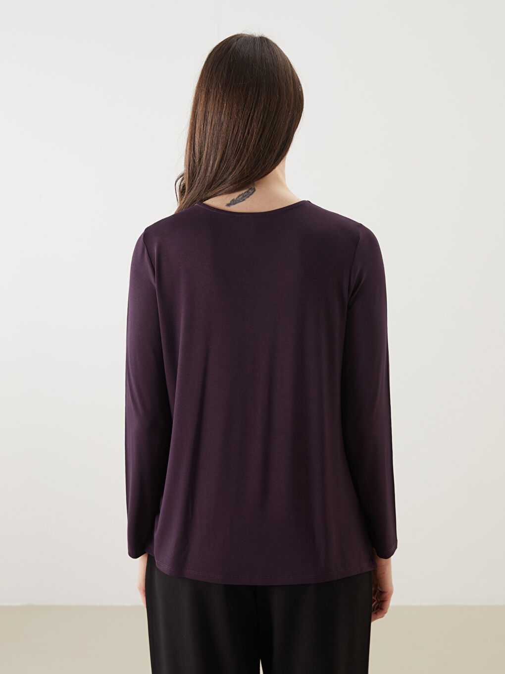 Mürdüm Bisiklet Yaka Nakışlı Kadın Bluz-3