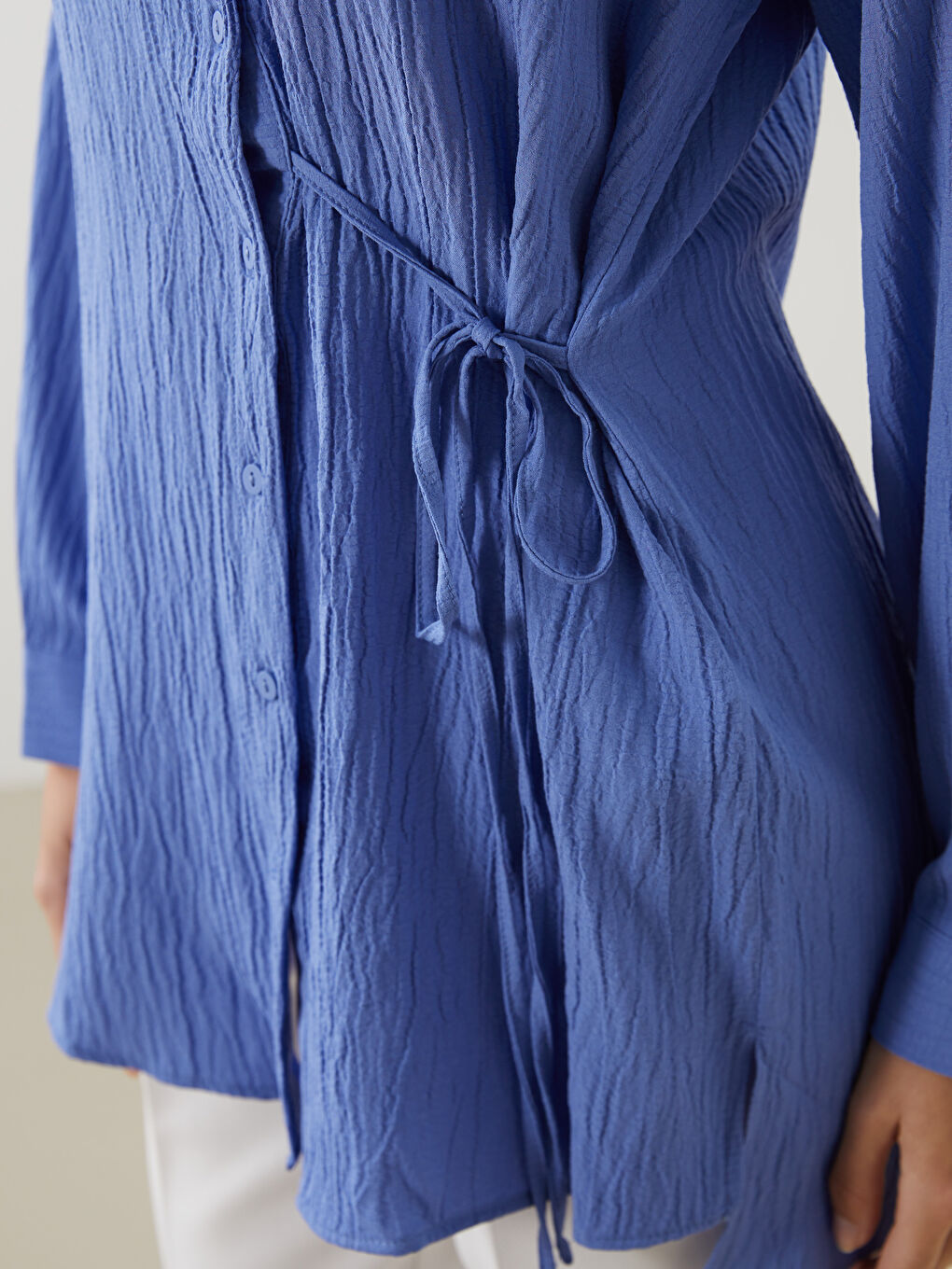 LCWAIKIKI Classic Textured Seersucker Women's Shirt Tunic -S5KF82Z8-H2E