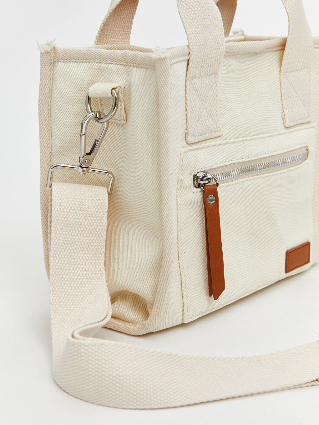 LCW ACCESSORIES Removable Strapped Women's Shoulder Bag -S5KG58Z8-CR8