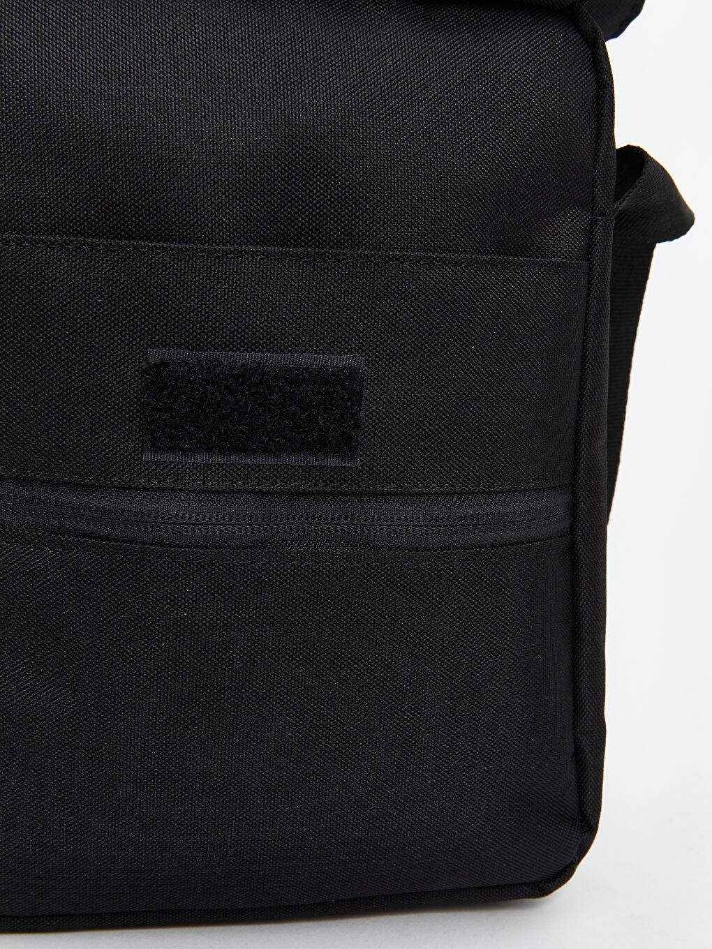 LCW ACCESSORIES Zippered Men's Chest Bag -W53279Z8-CVL
