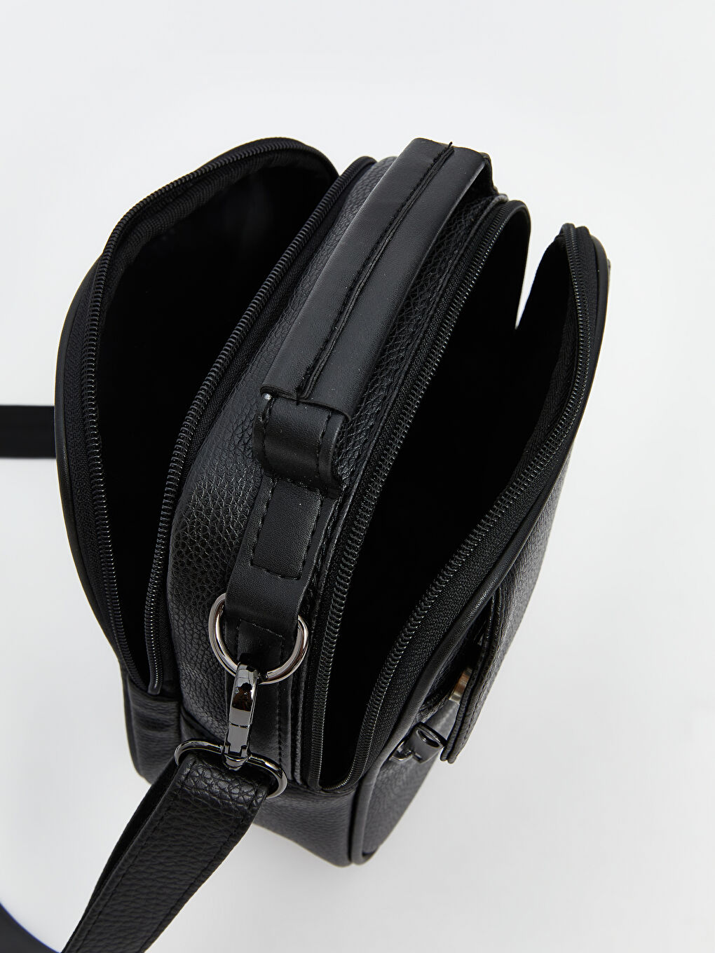 LCW ACCESSORIES Faux Leather Men's Shoulder Bag -W53286Z8-CVL
