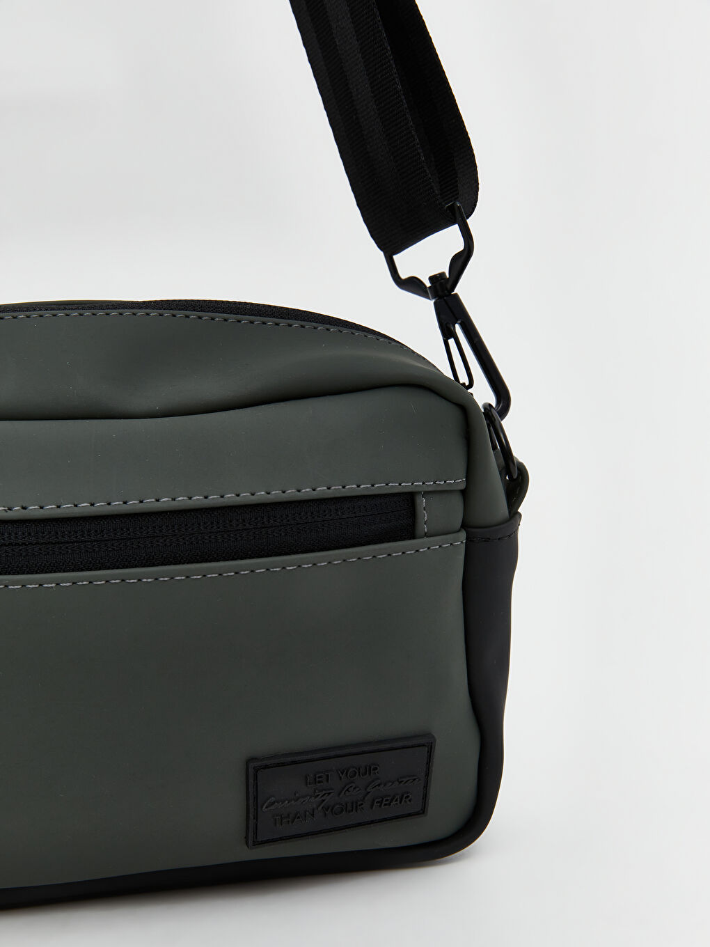 LCW ACCESSORIES Shoulder Strap Men's Shoulder Bag -W53291Z8-JPR