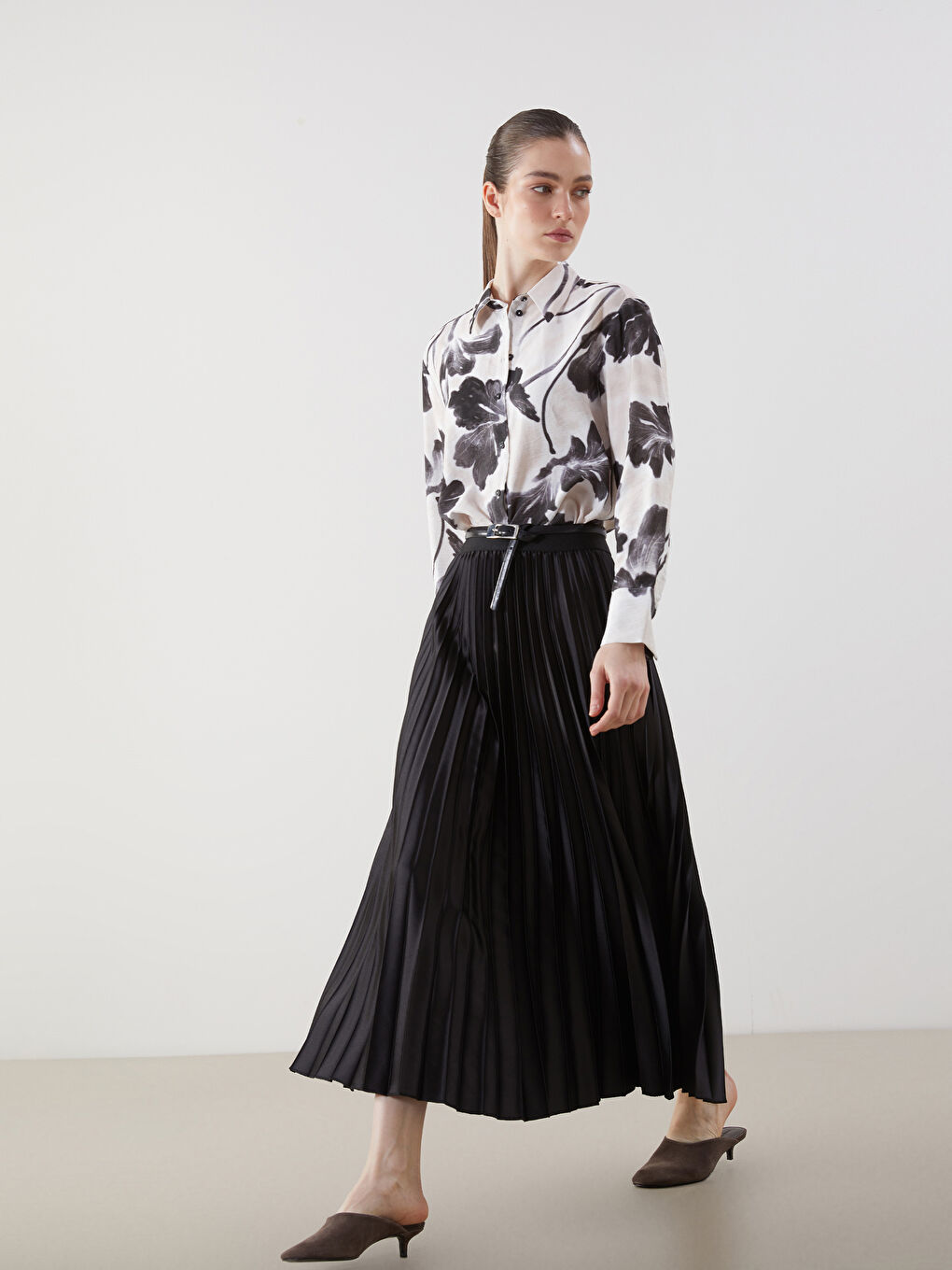 Elastic Waist Satin Women's Pleated Skirt -S5KG90Z8-CVL