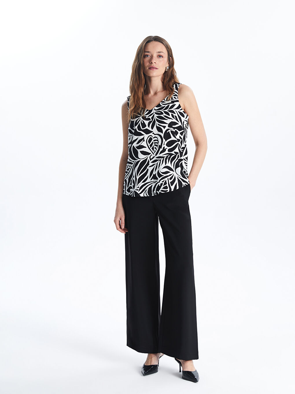 LCWAIKIKI Classic Woman BLACK Blouse -S5KH98Z8-LQJ
