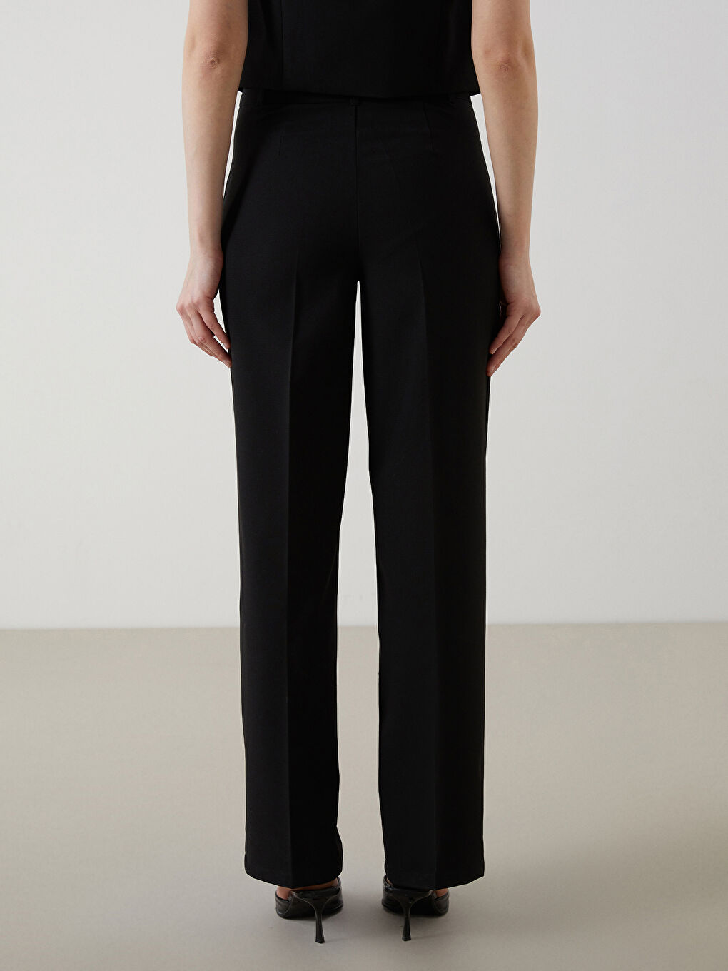 Siyah Dar Fit Kadın Pantolon-3