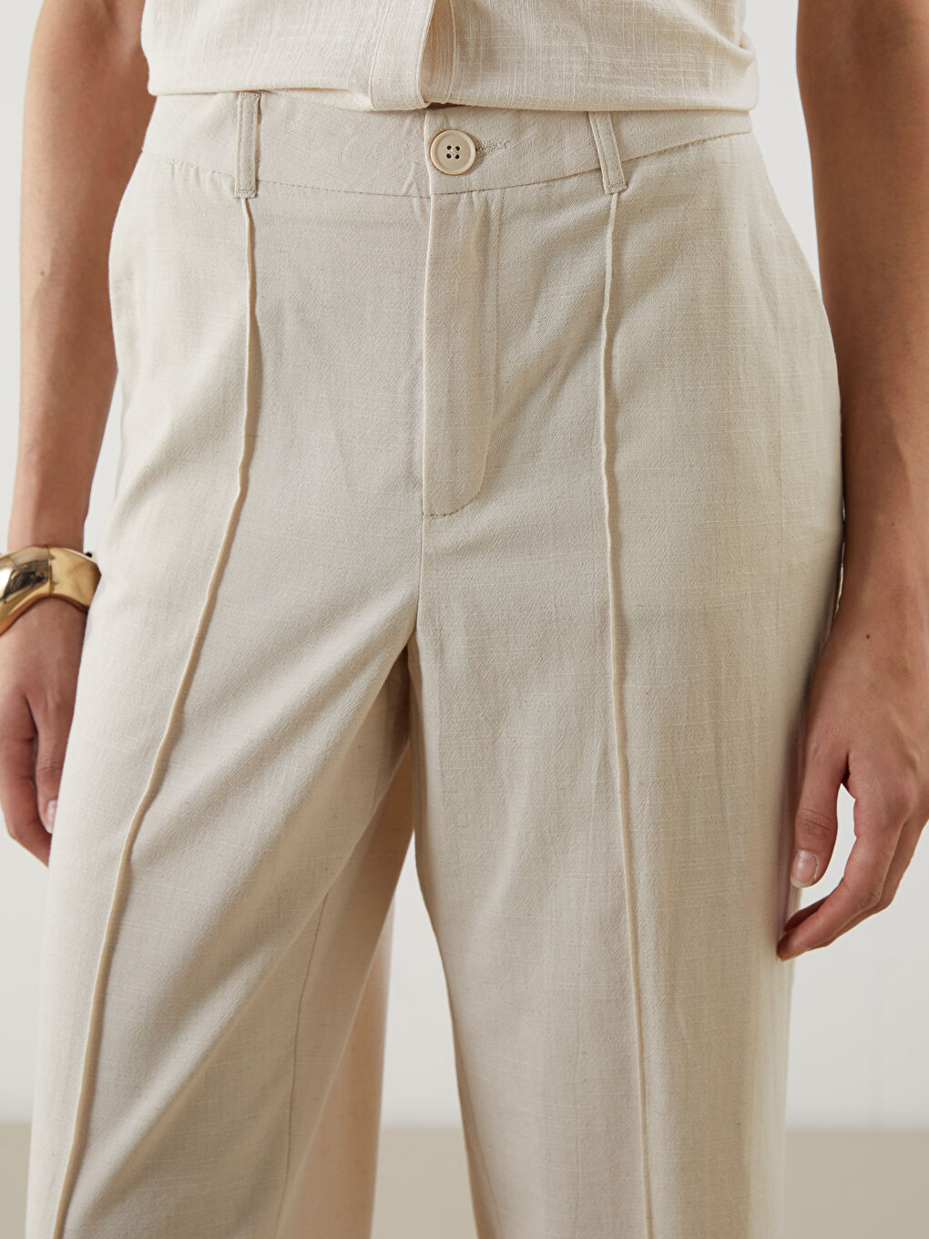 Bej Keten Karışımlı Kadın Pileli Pantolon-4