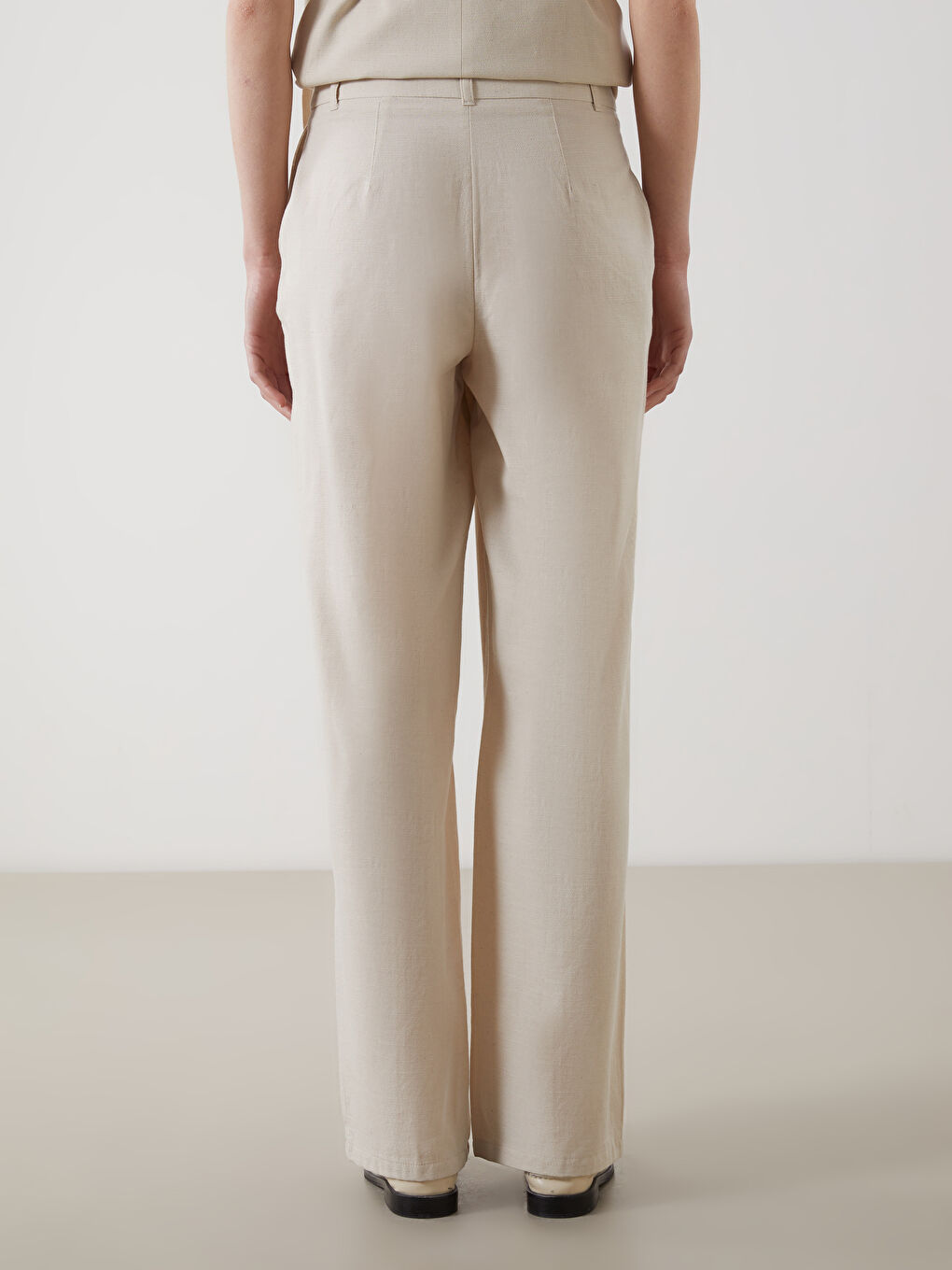 Bej Keten Karışımlı Kadın Pileli Pantolon-7