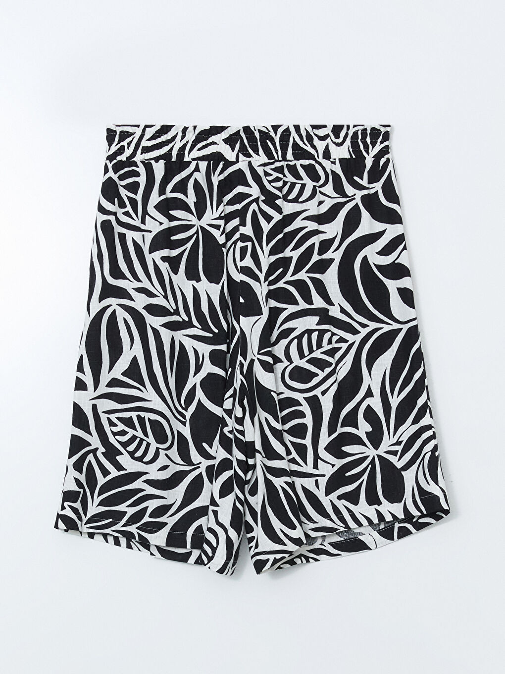 LCWAIKIKI Classic Elasticated Waist Patterned Linen Blend Women's Shorts -S5KI34Z8-LQJ