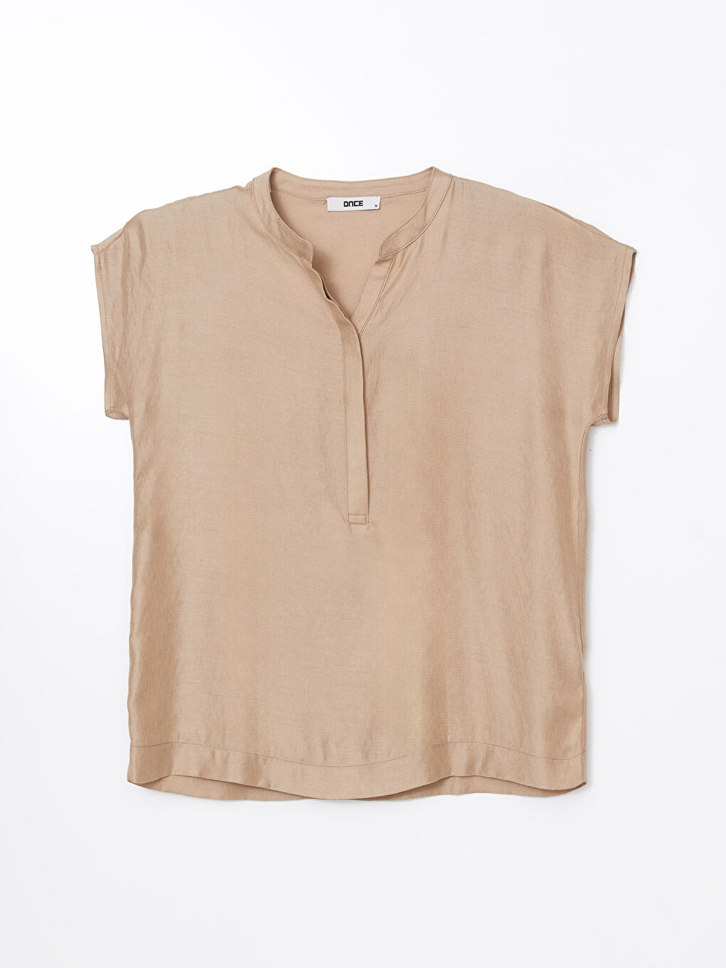 Bej Kaçık Yaka Kadın Bluz-4