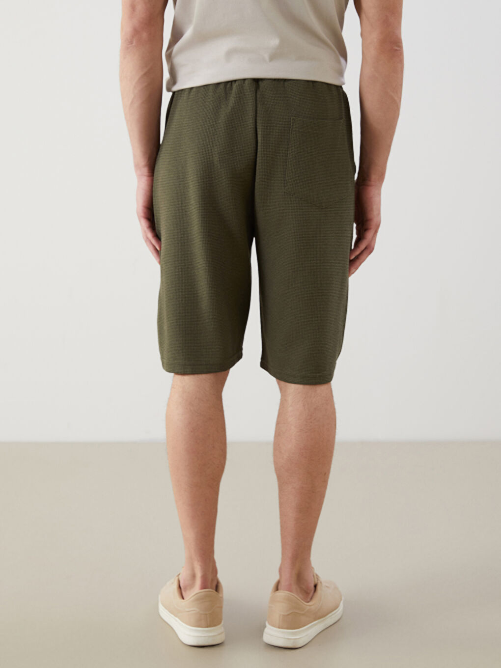 Haki Standart Kalıp Erkek Bermuda Şort-3