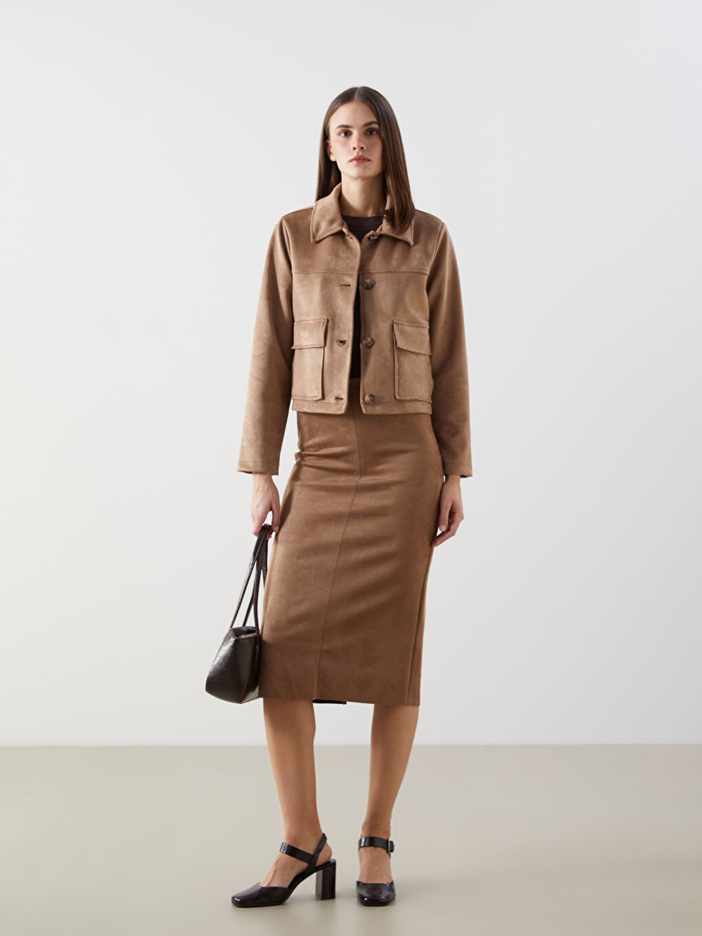 Bej Gömlek Yaka Kadın Süet Görünümlü Ceket-3