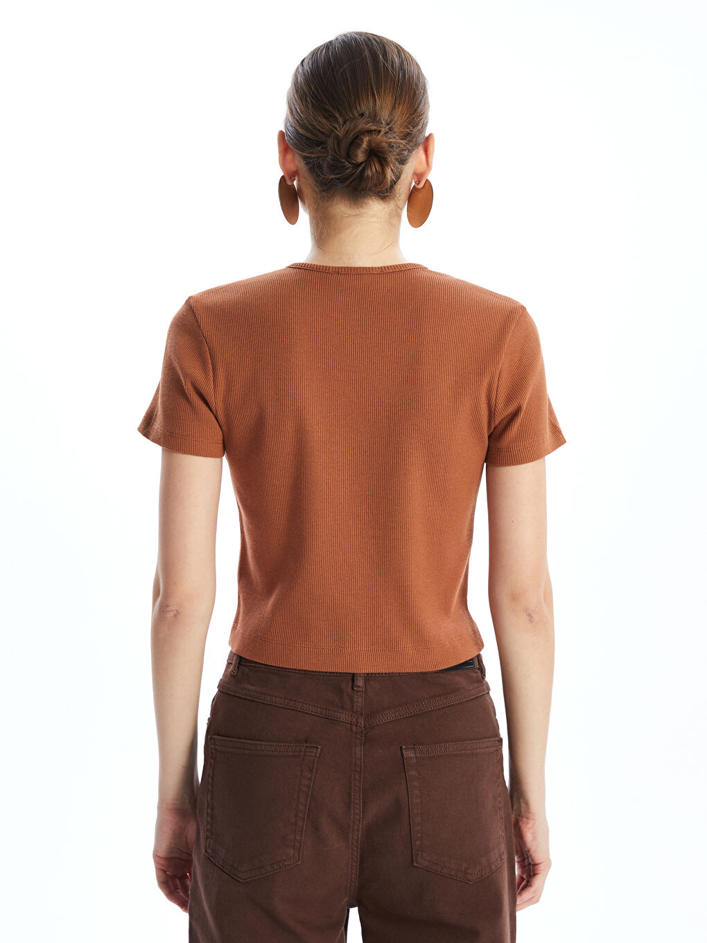 Kahverengi Bisiklet Yaka Kadın Tişört-3