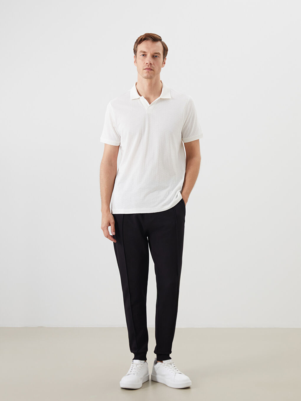 LCWAIKIKI Classic Men's Polo Neck T-Shirt -S5KL82Z8-MJQ