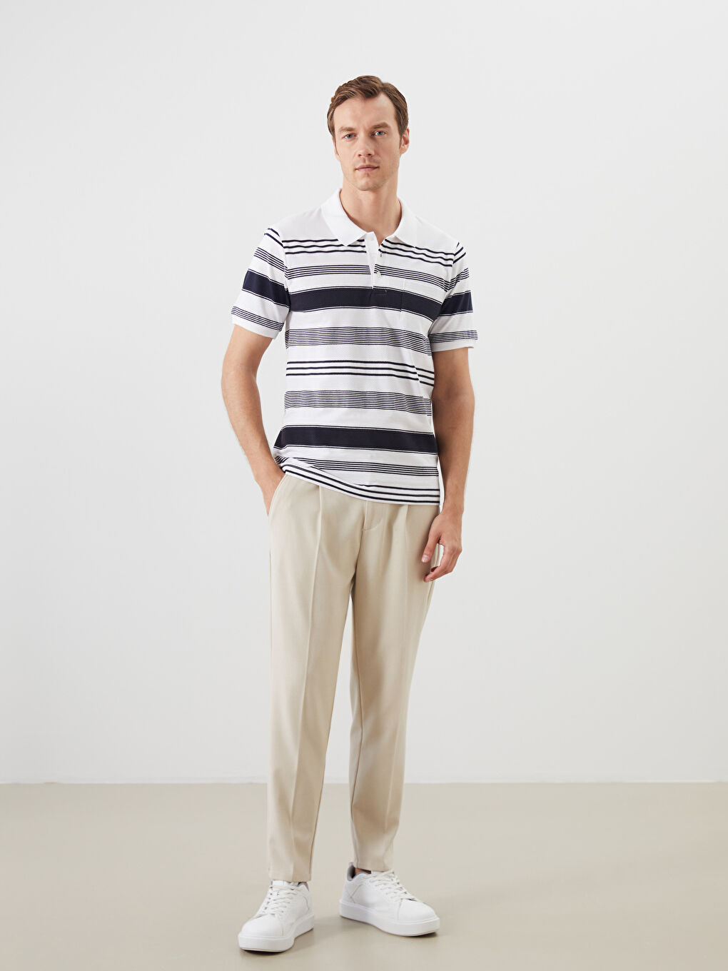 LCWAIKIKI Classic Polo Neck Color Block Men's T-Shirt -S5KL86Z8-LJX