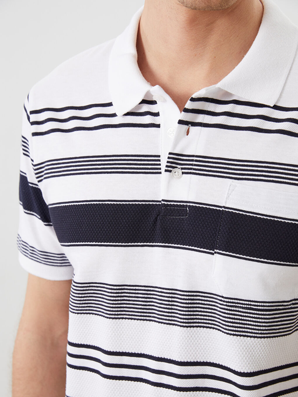 LCWAIKIKI Classic Polo Neck Color Block Men's T-Shirt -S5KL86Z8-LJX