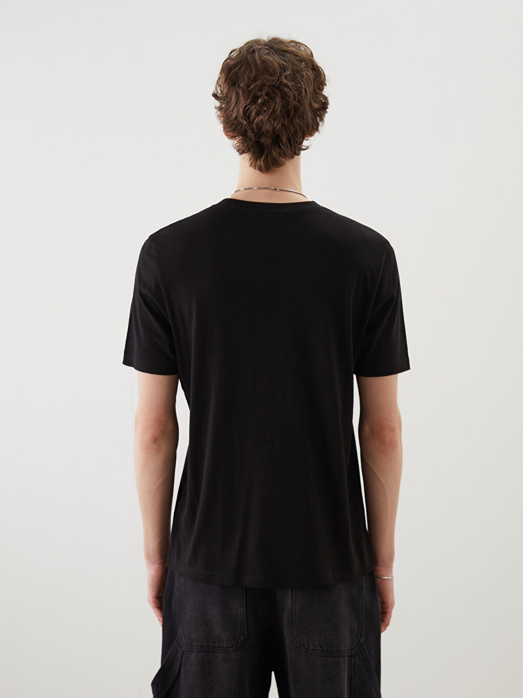 Ерлерге арналған трикотаж принтті футболка-3