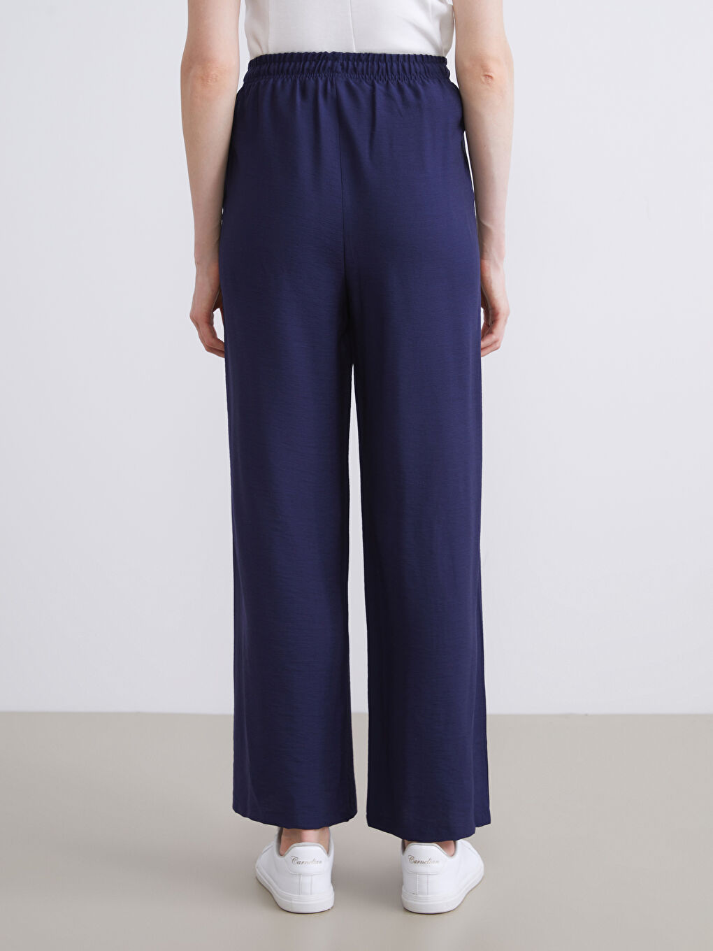 بنطلون للسيدات بخصر مرن ولمسة كتان-3