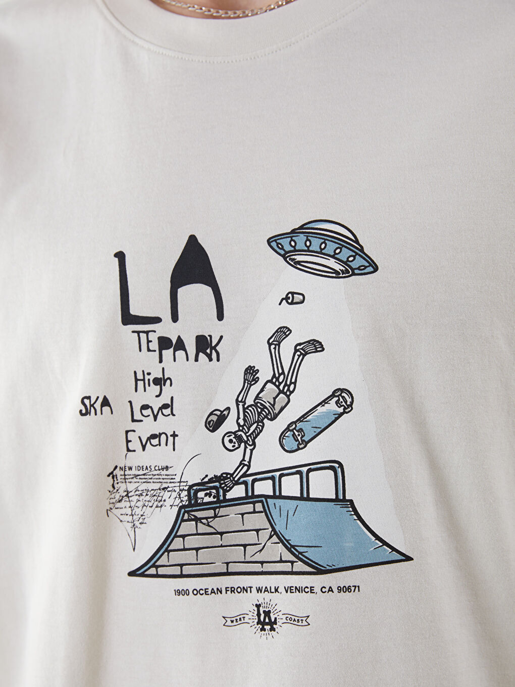 Ерлерге арналған трикотаж принтті футболка-2