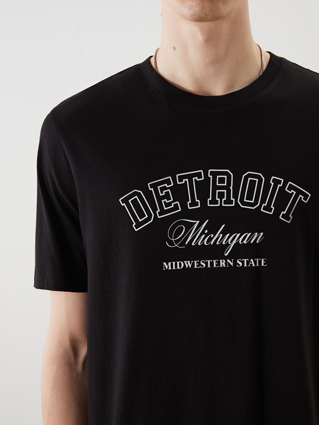T-shirt en Jersey Imprimé Detroit à Col Rond pour Hommes-2