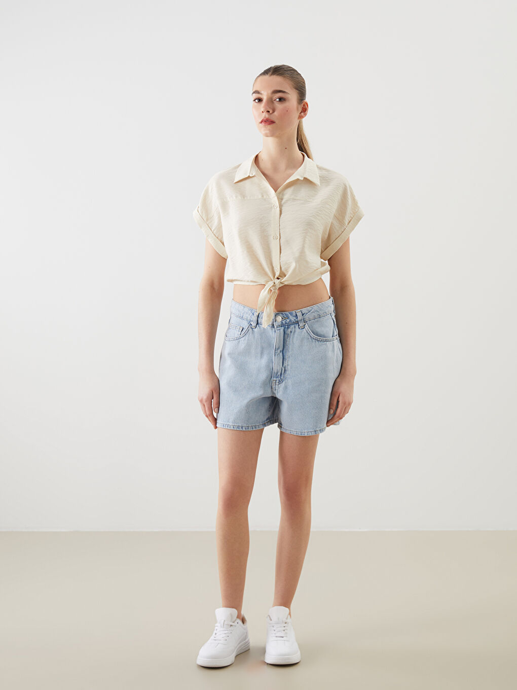 Crop Aerobin Women's Shirt