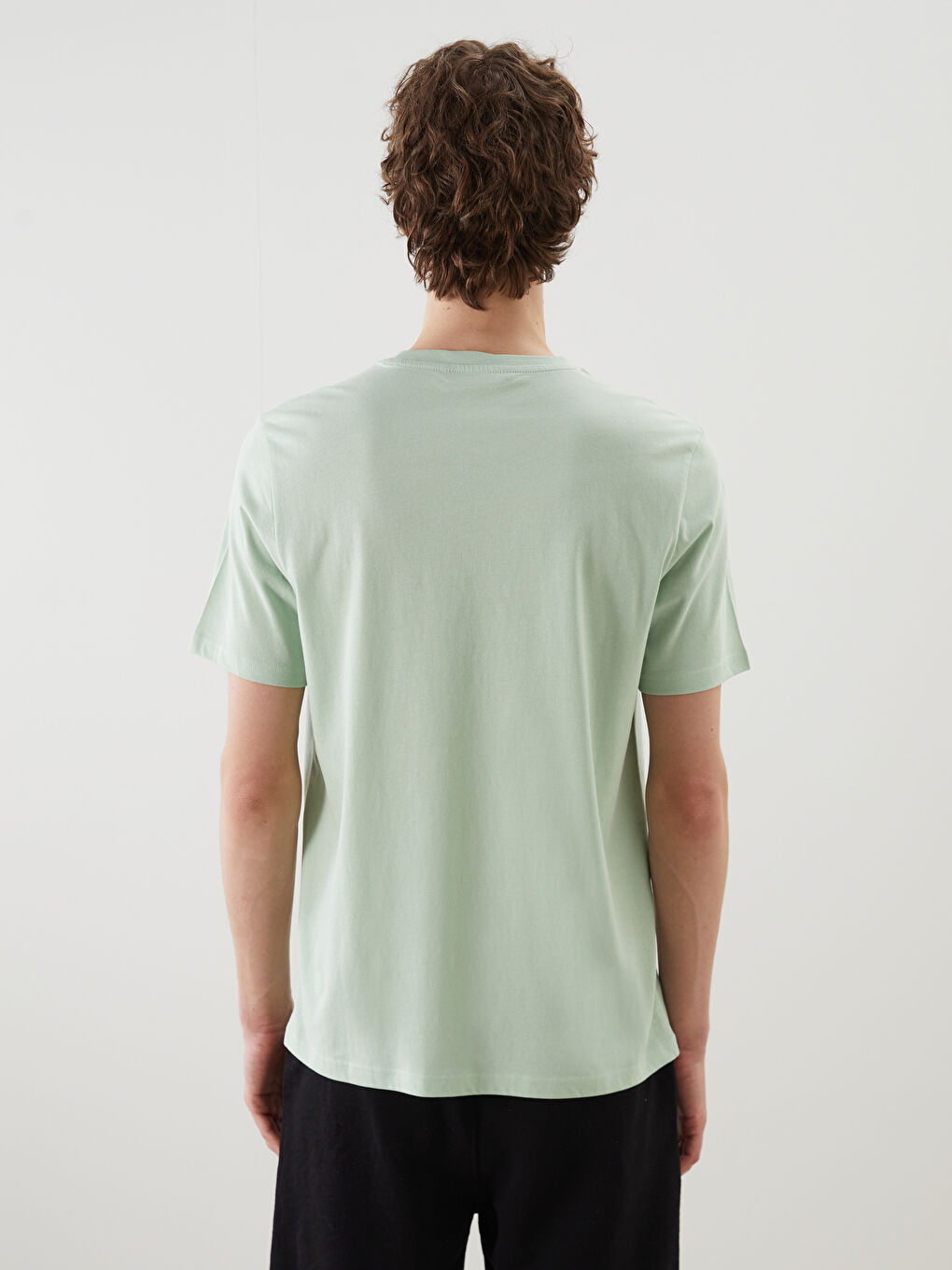 تیشێرت یه‌خه‌ خڕ چاپکراوی مالیبوی جێرسی بۆ پیاوان-4