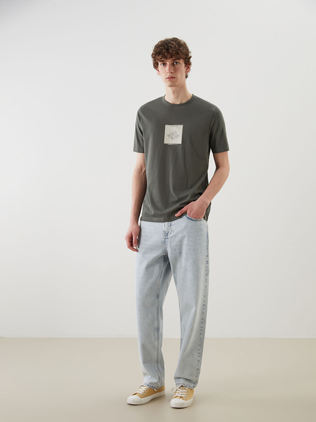 Haki Bisiklet Yaka Baskılı Penye Erkek Tişört-1