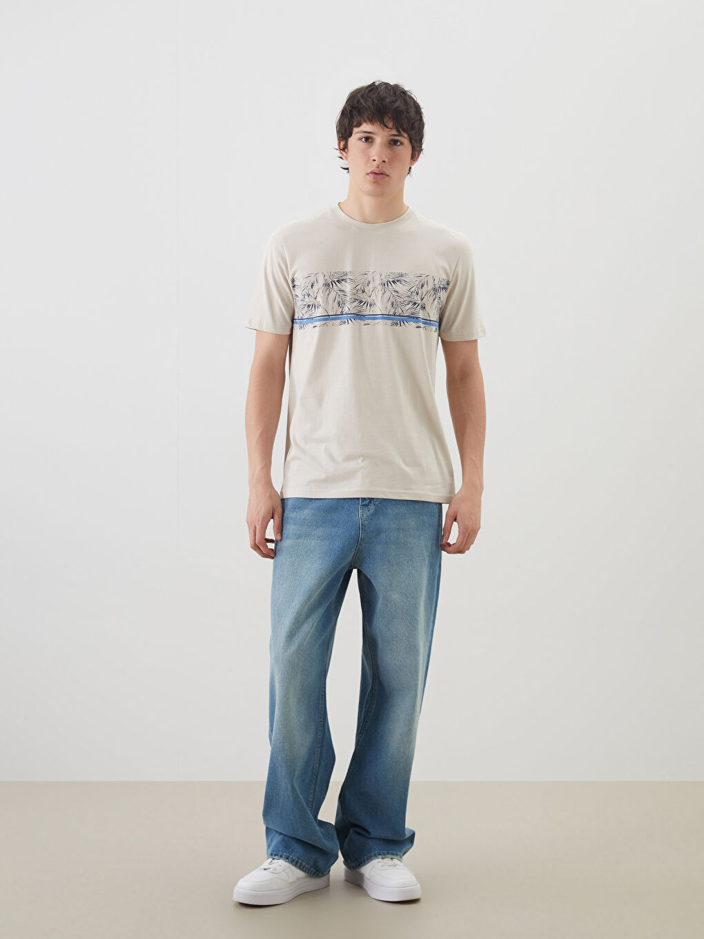 تيشيرت رجالي ياقة دائرية مطبوع جيرسي-1