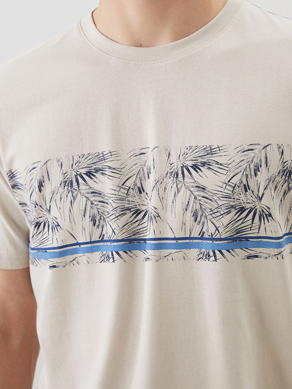 تيشيرت رجالي ياقة دائرية مطبوع جيرسي-2