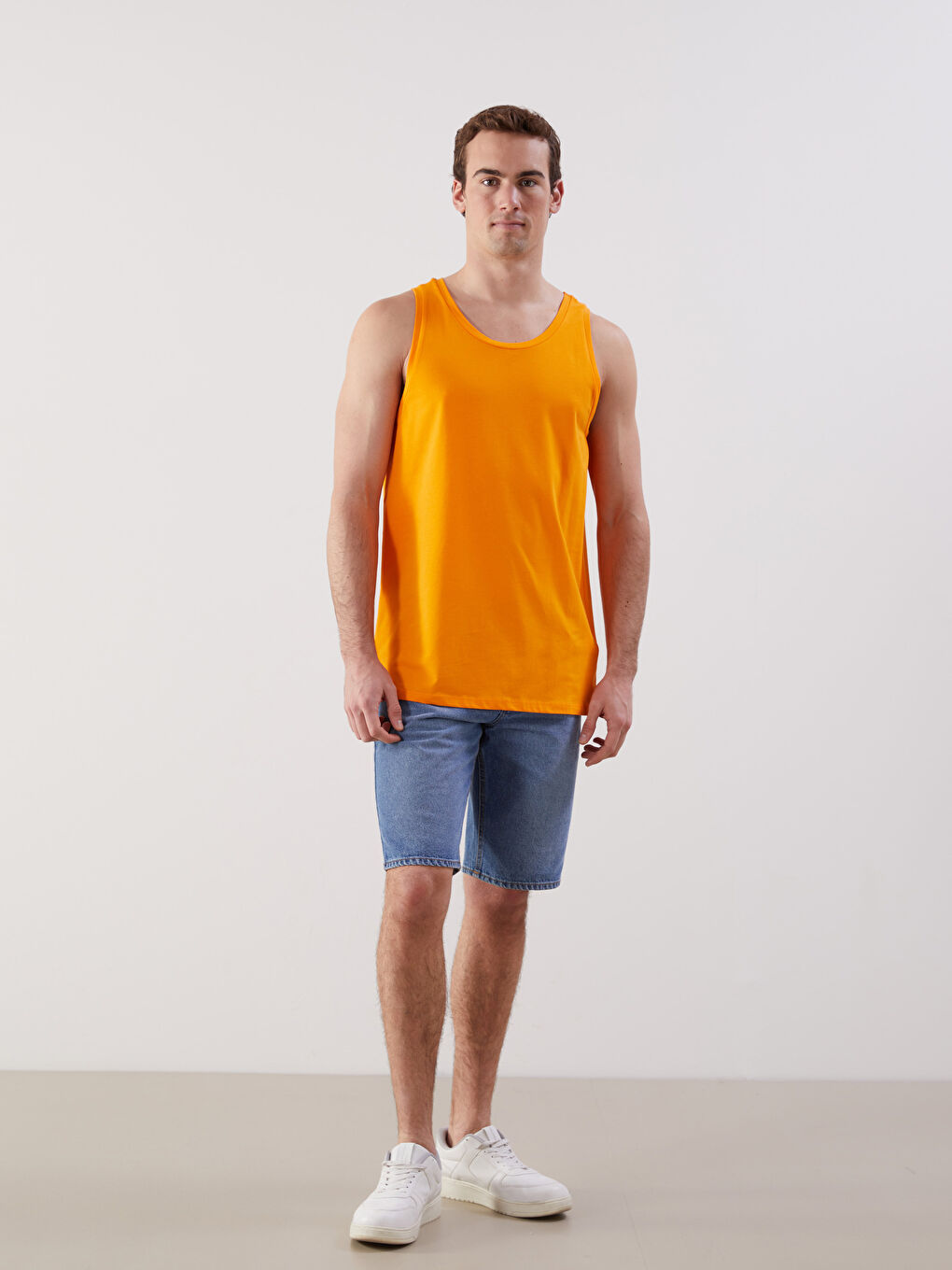 Turuncu Bisiklet Yaka Erkek Kolsuz Tişört-1