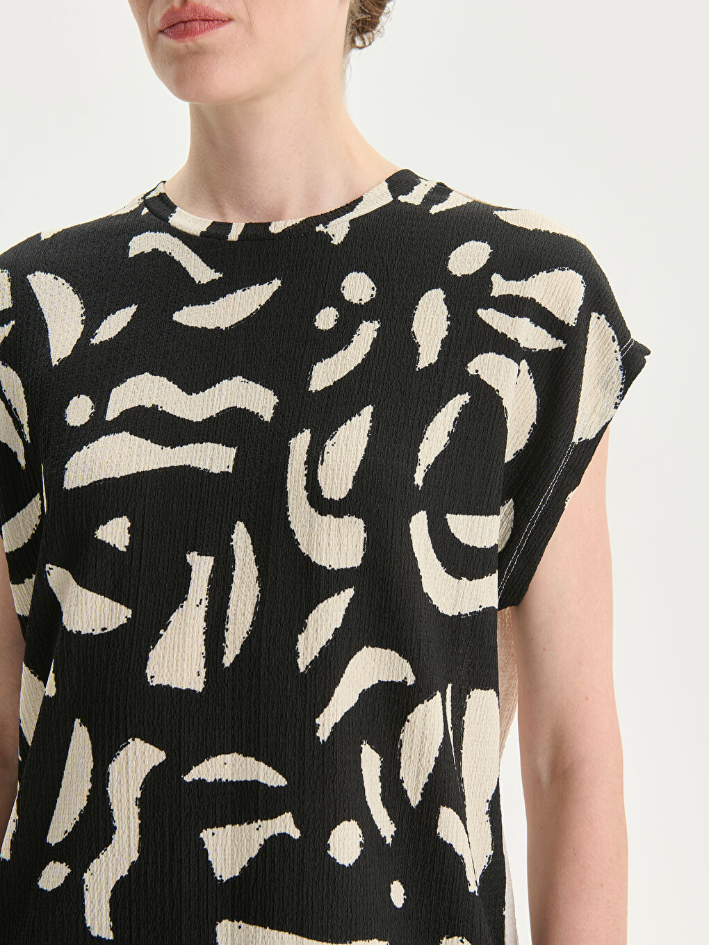 Crew Neck Patterned Women's T-Shirt -S5KP11Z8-LRA