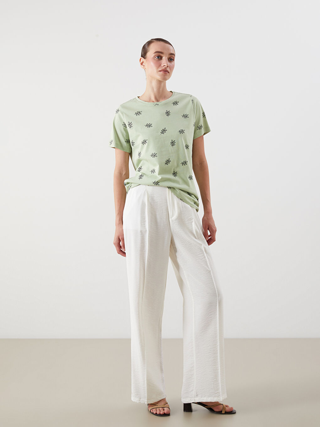 Crew Neck Printed Women's T-Shirt-1