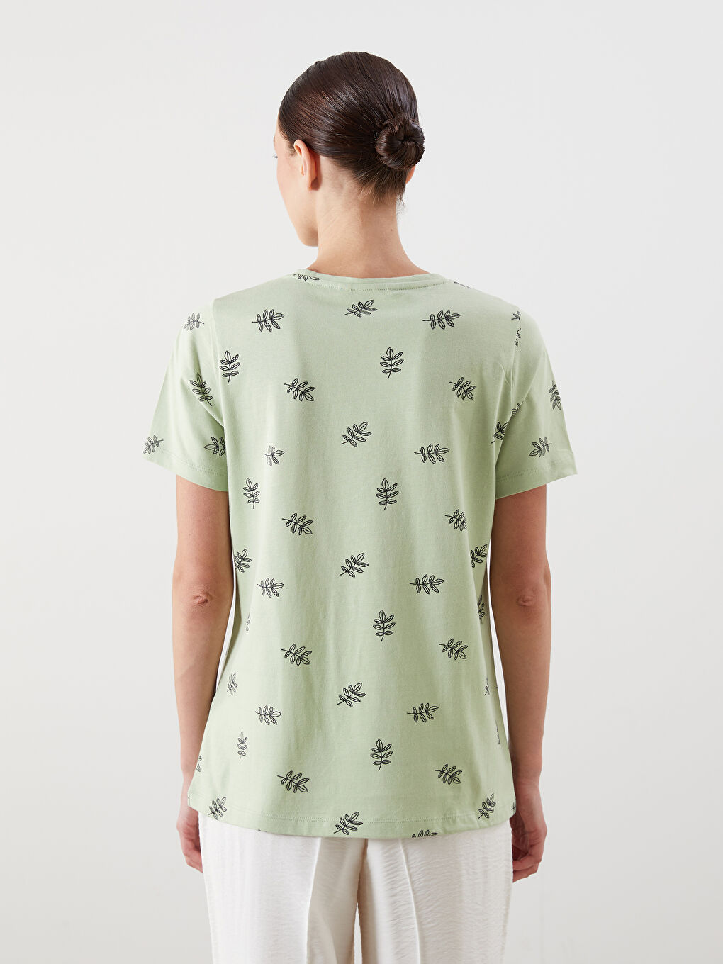 Crew Neck Printed Women's T-Shirt-3