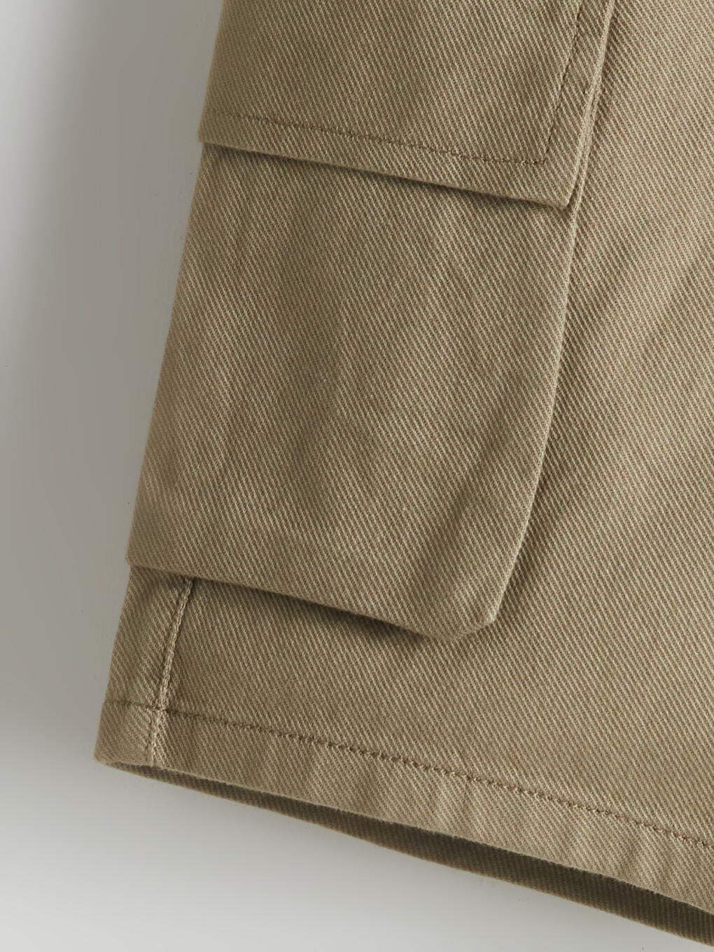 Haki Beli Lastikli Gabardin Erkek Çocuk Şort-2