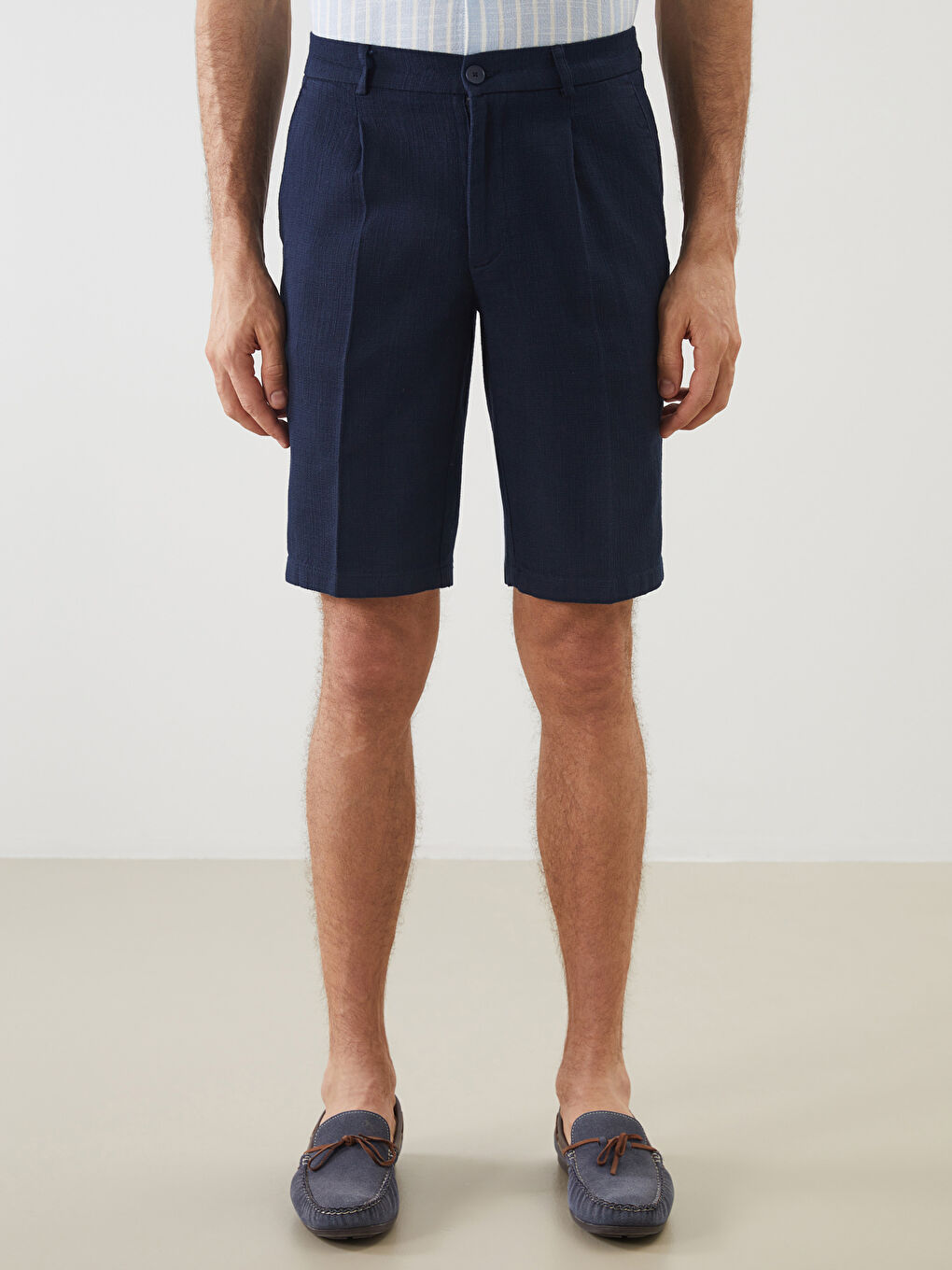 Lacivert Standart Kalıp Keten Görünümlü Erkek Şort-1