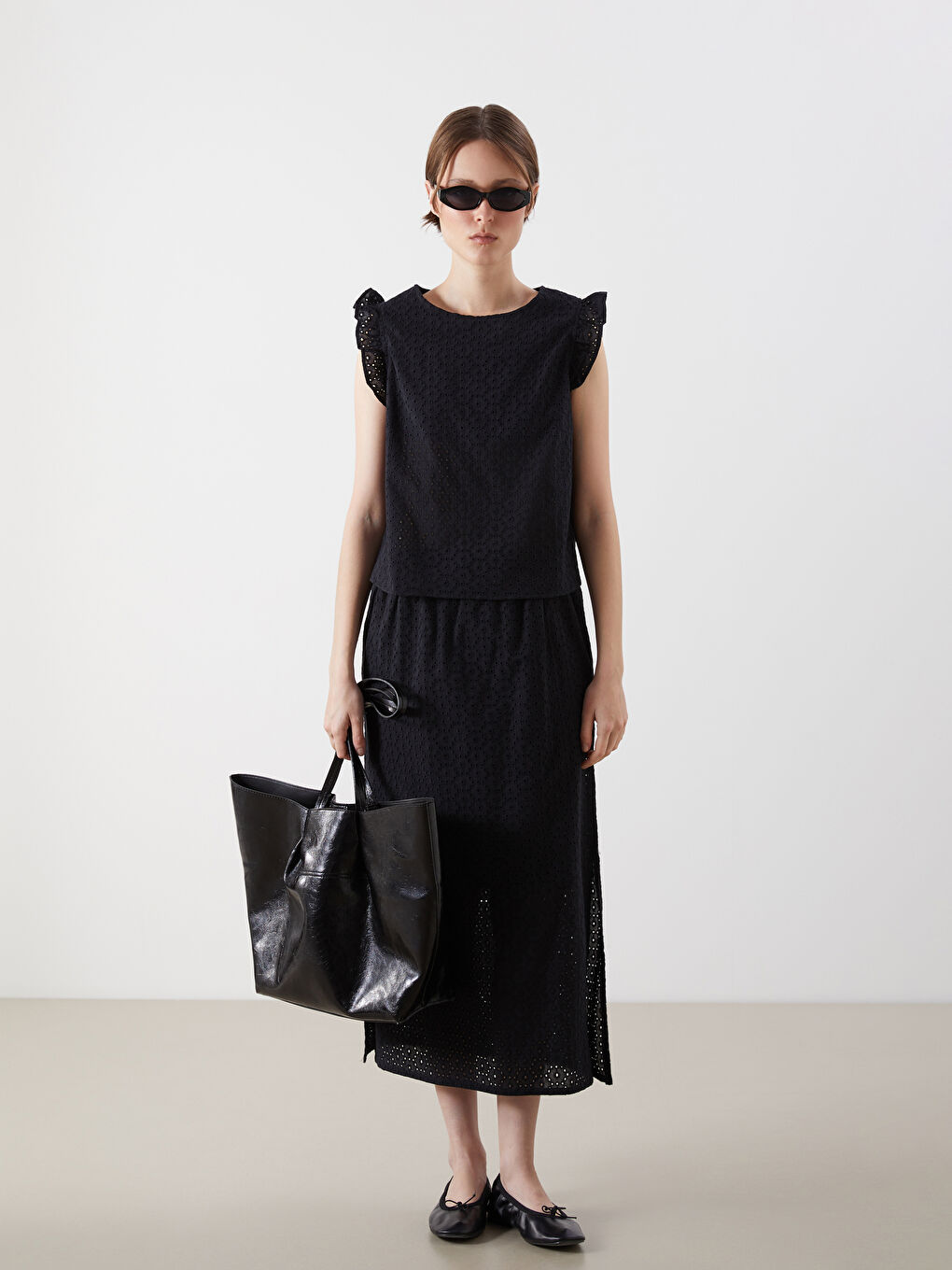 Crew Neck Hole-Knitted Frilled Broderie Blouse-1