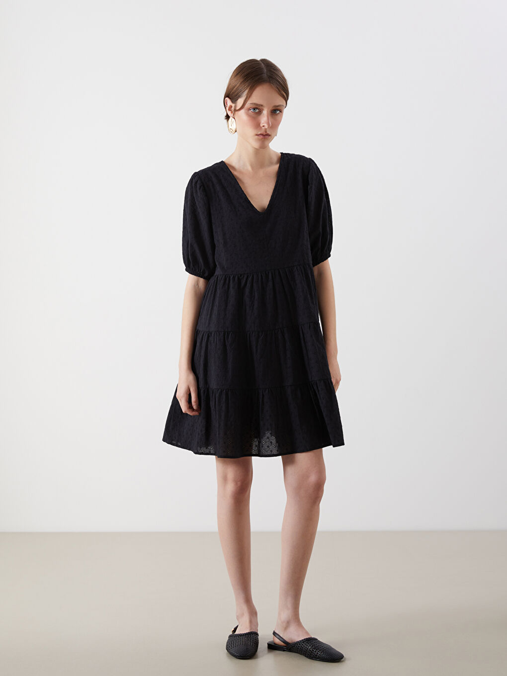 V-Neck Hole-Knitted Balloon Sleeve A-Line Broderie Dress-1